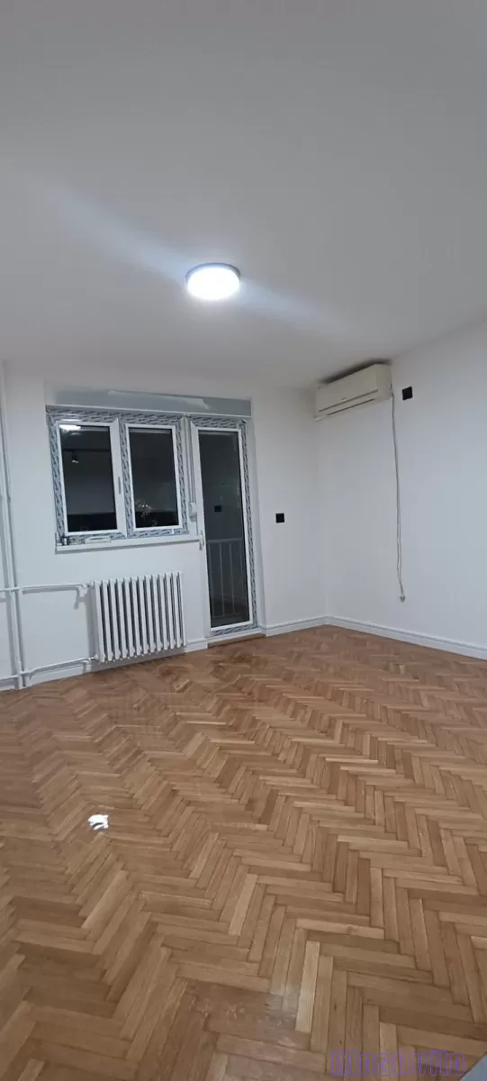 2,5-комнатная квартира в Детелинаре, Нови-Сад, 51 м²