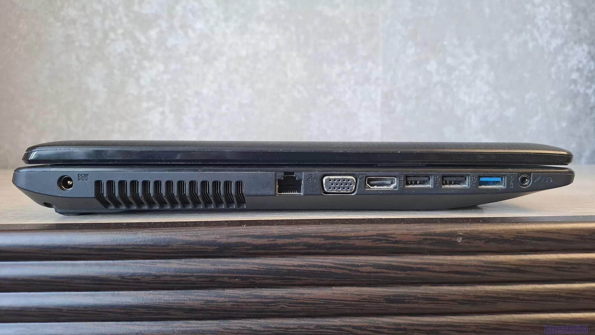 Продам ноутбук ASUS X75v